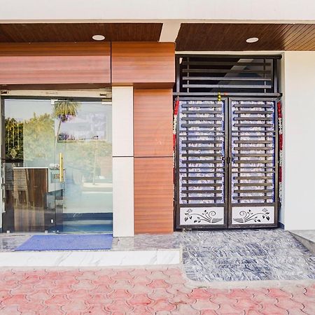 Super Hotel O Brilliant Convention Centre Formerly Madhur Shree Indore Extérieur photo