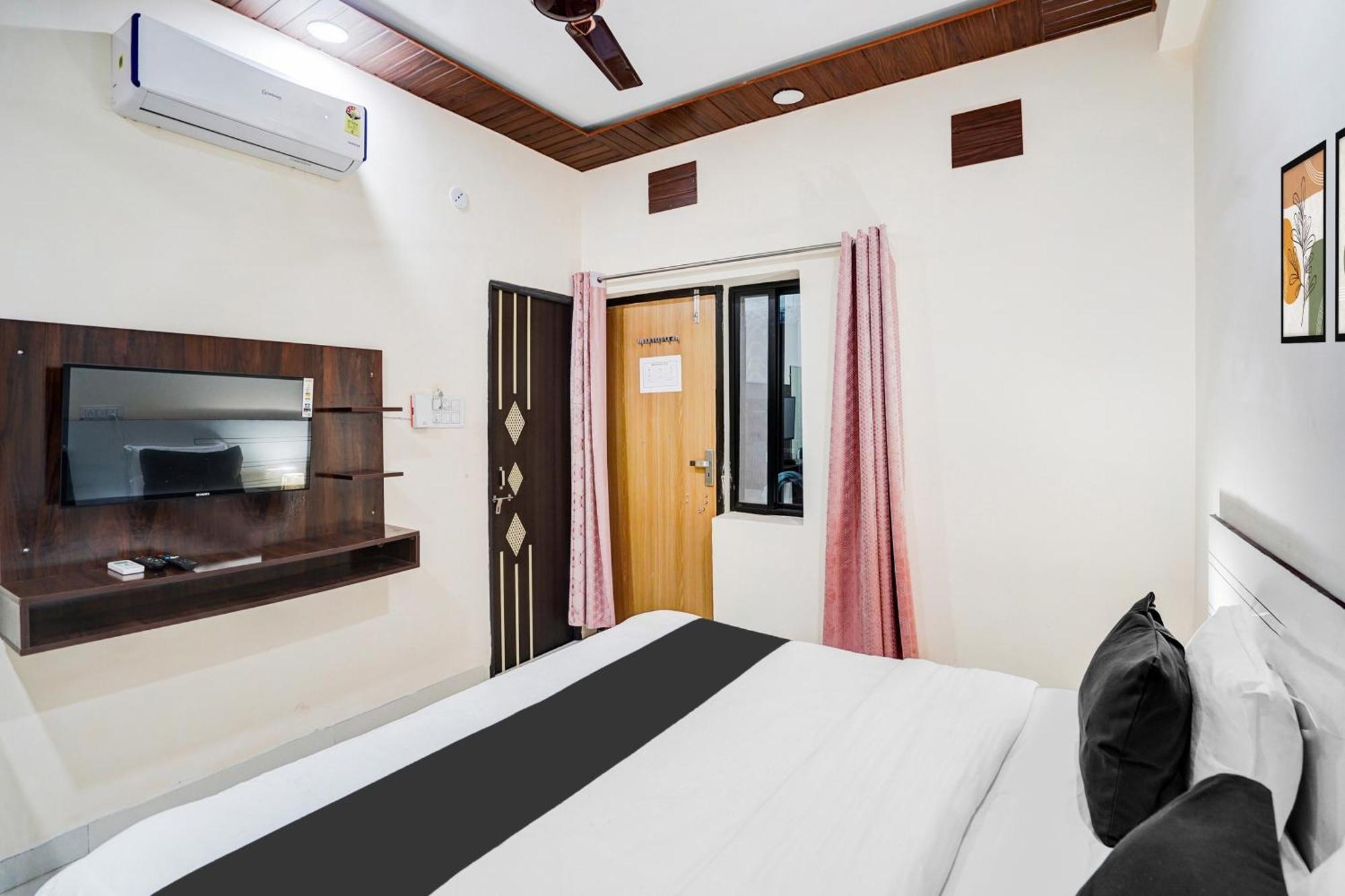 Super Hotel O Brilliant Convention Centre Formerly Madhur Shree Indore Extérieur photo